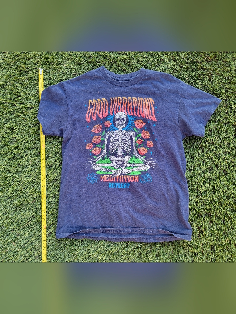 Good Vibrations Meditation Retreat Tee